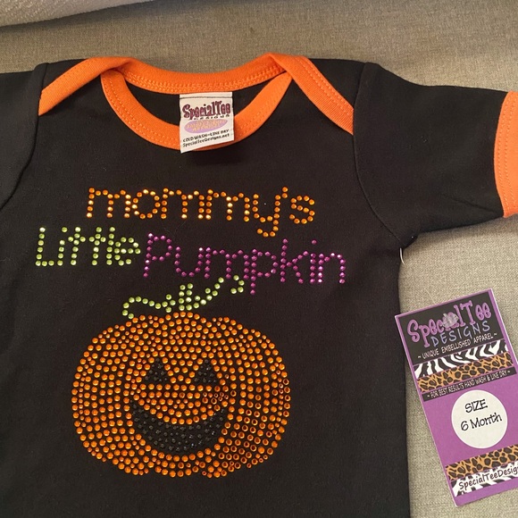 Baby bodysuit Mommy's little pumpkin embellished 100% cotton Halloween 6M NWT - Picture 7 of 8